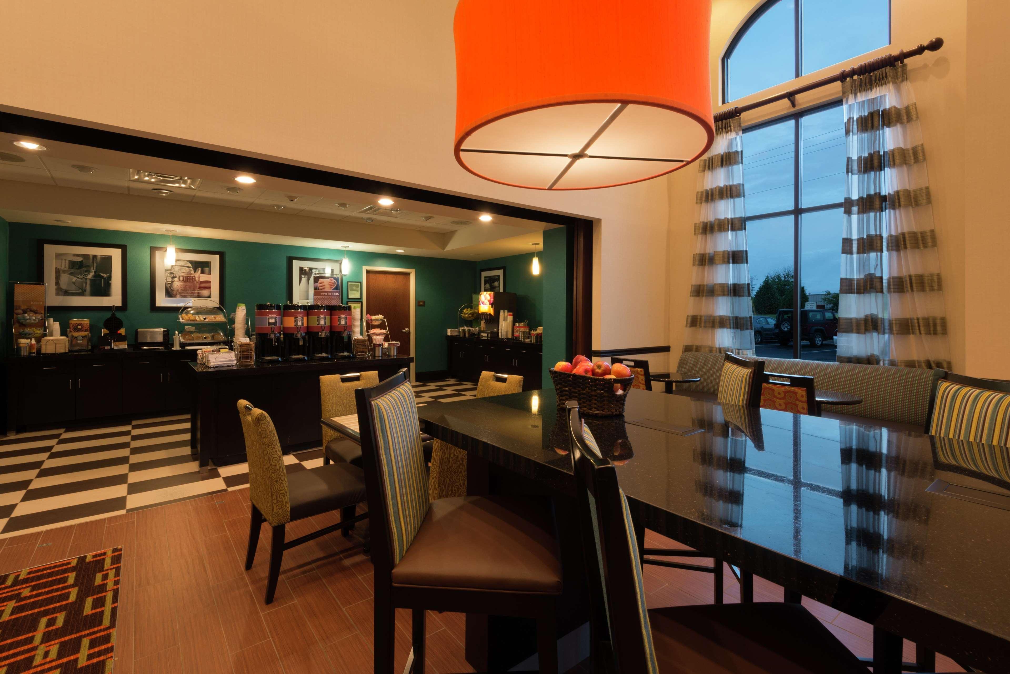 Hampton Inn & Suites Clarksville Exteriér fotografie